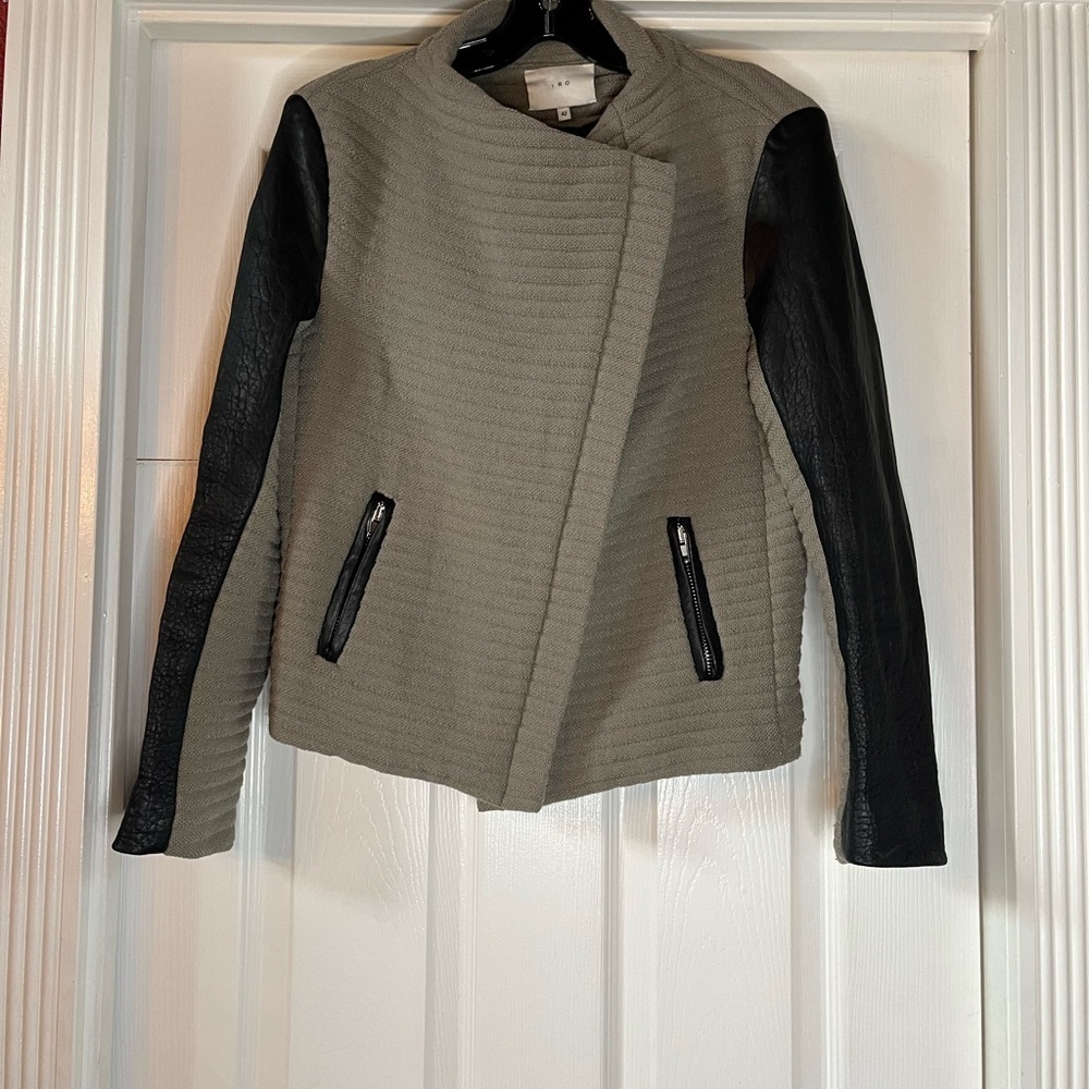 GUC IRO- Wool blend and lamb leather- Moto jacket. Size 42 (US XL).